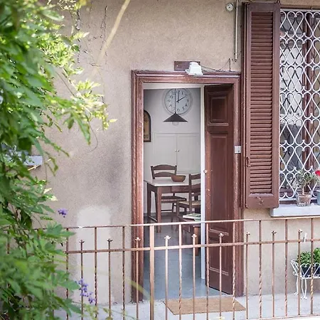 Typical Milanese Flat * Milan