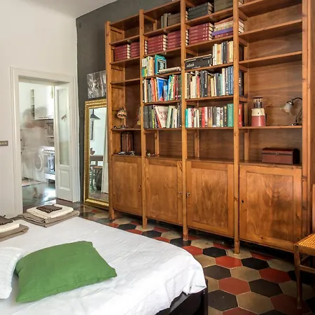 Typical Milanese Flat Milán